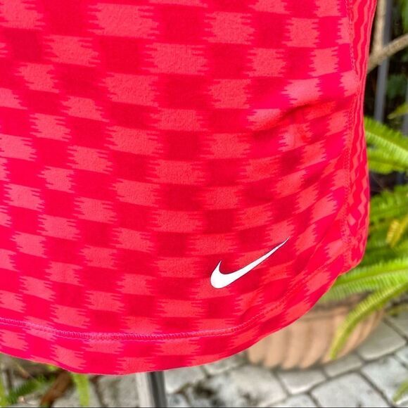 Nike Dri Fit G87 Fitted Tank - Picture 4 of 8